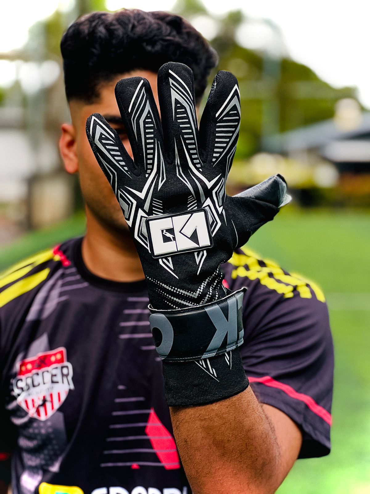 CK1 ShadowVector Grip