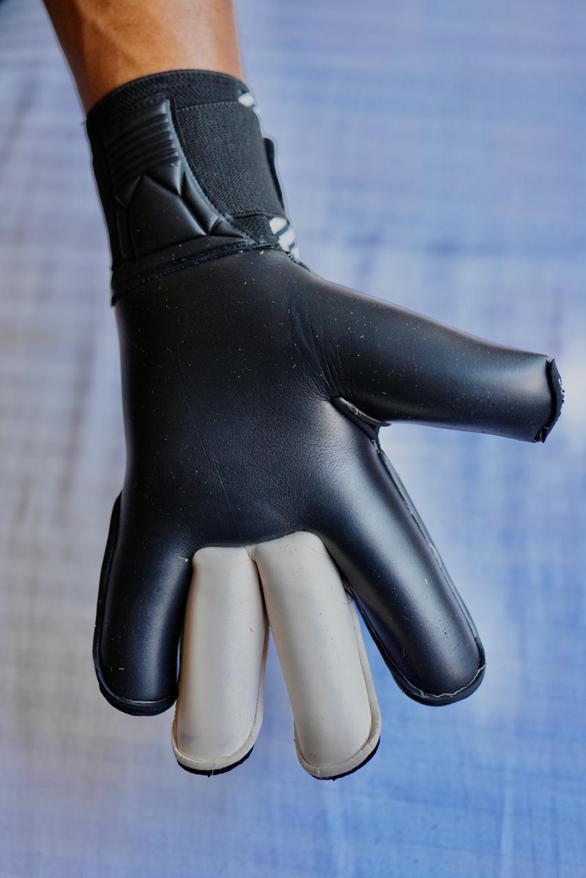 CK1 ShadowStrike Supreme