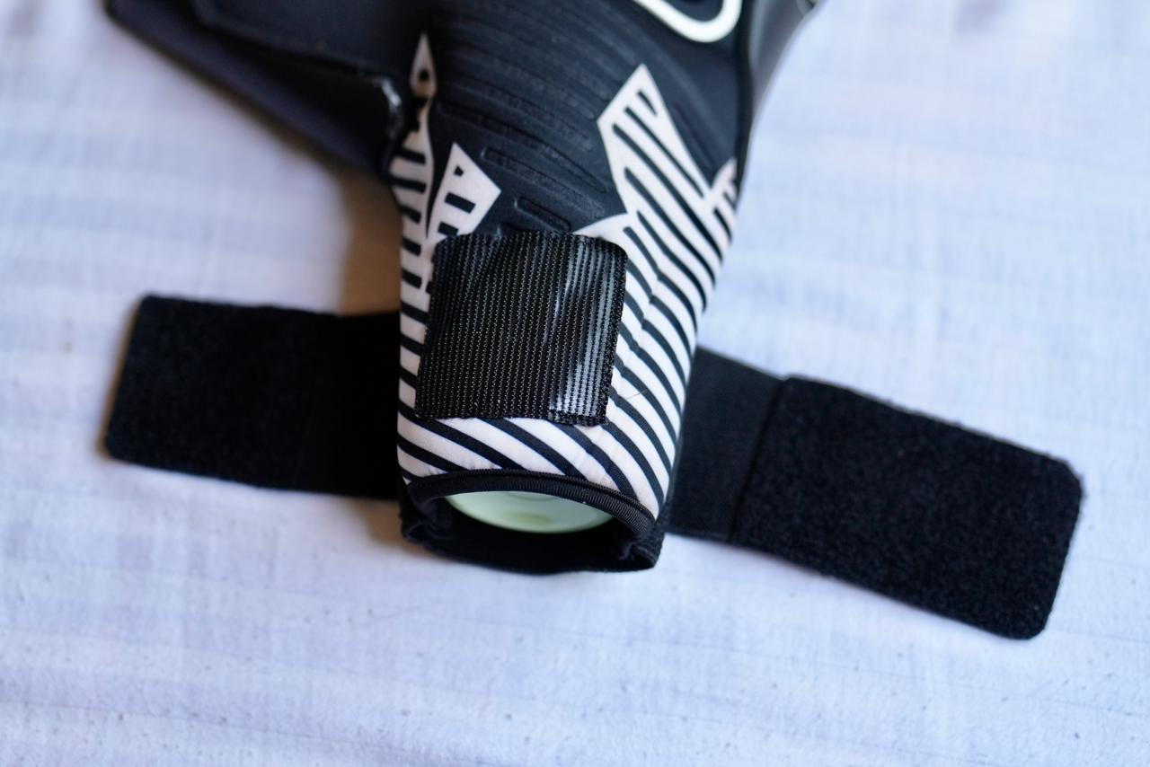 CK1 ShadowStrike Supreme